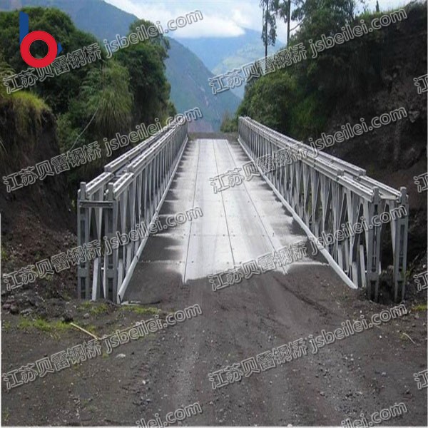 貝雷鋼橋搖滾在進(jìn)行操作的時候要注意什么